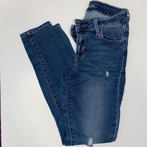 🥑Old Navy Rockstar Midrise Jeans 2🥑